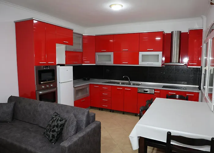 Del Sol Apartment Golem (Tirana)